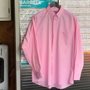 IZOD - Mens L 34/35 16-16.5 Pink. Button down. All over stretch. Regular fit